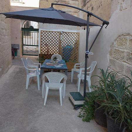 La Corte Della Zia Santa Appartement San Cesario di Lecce Buitenkant foto
